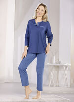 Schlafanzug mit Knopfleiste und Brusttasche 