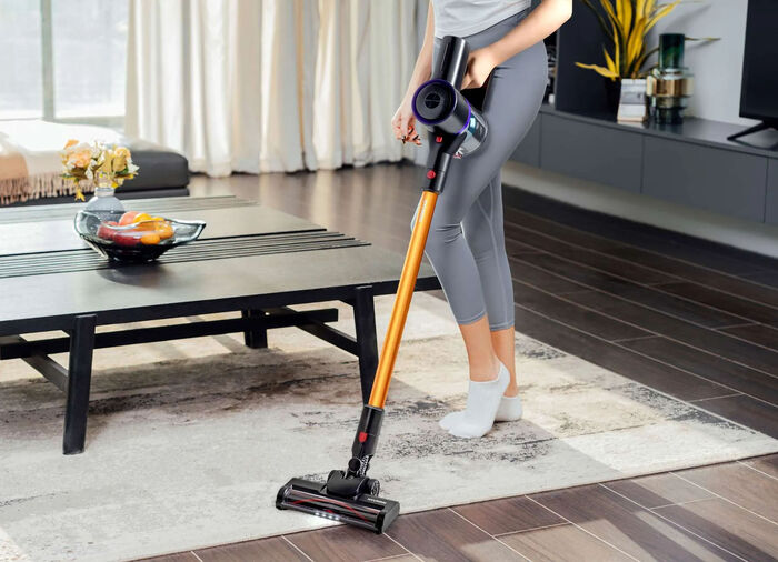 Akku-Staubsauger ORANGE-ROT-SCHWARZ