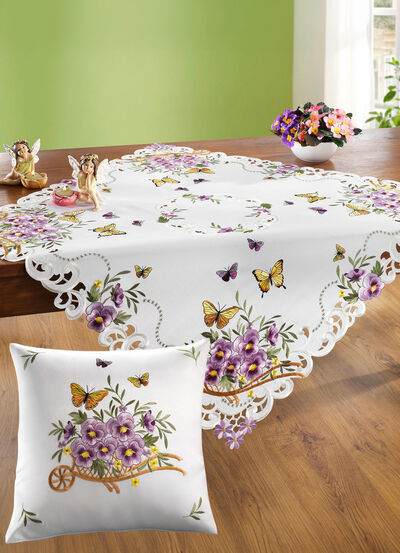 Frühlingshafte Tisch- und Raumdekoration 