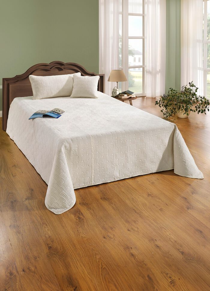 Wunderbar weiche Tagesdecke in Samtoptik und Kissenbez&uuml;ge 