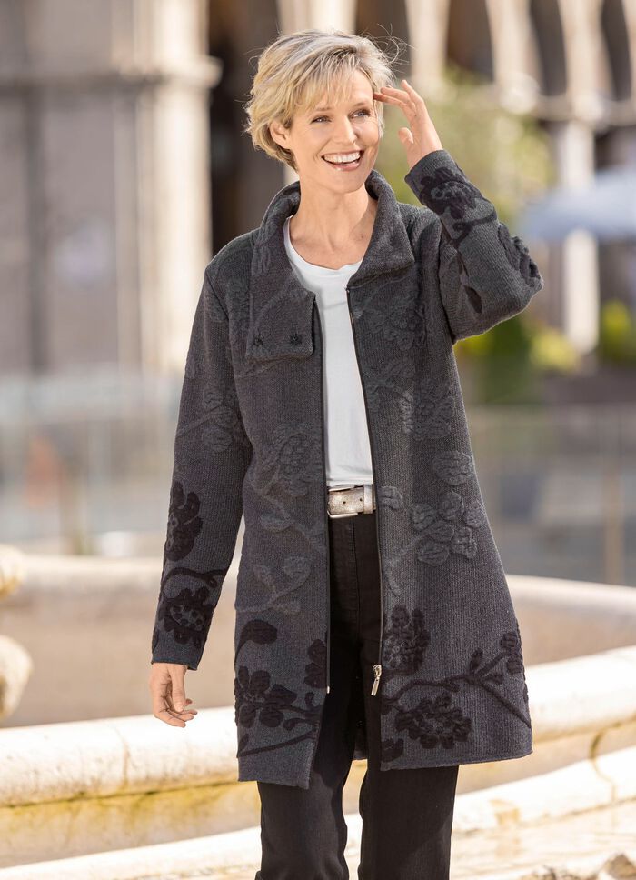 Long-Strickjacke mit Cloqué-Effekten 
