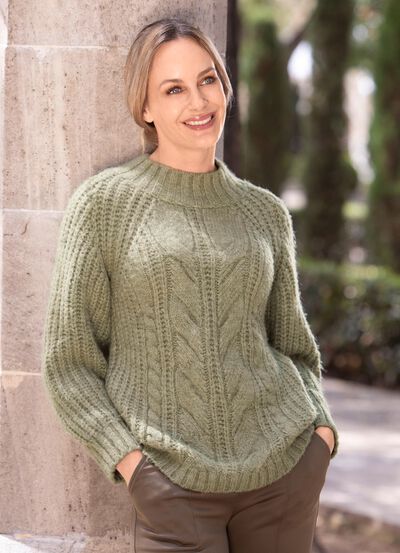Pullover in flauschig weichem Grobstrick 