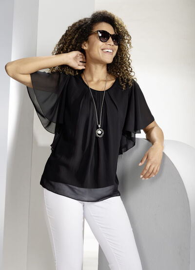 Silberfarbene Halskette mit Anhänger 