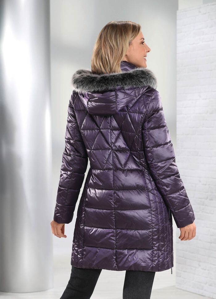 Kurzmantel mit Längssteppung seitlich 