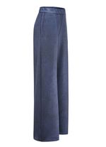 Hose in bequemer Weite 