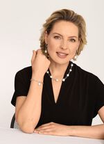 Halskette mit SW-Zuchtperlen 