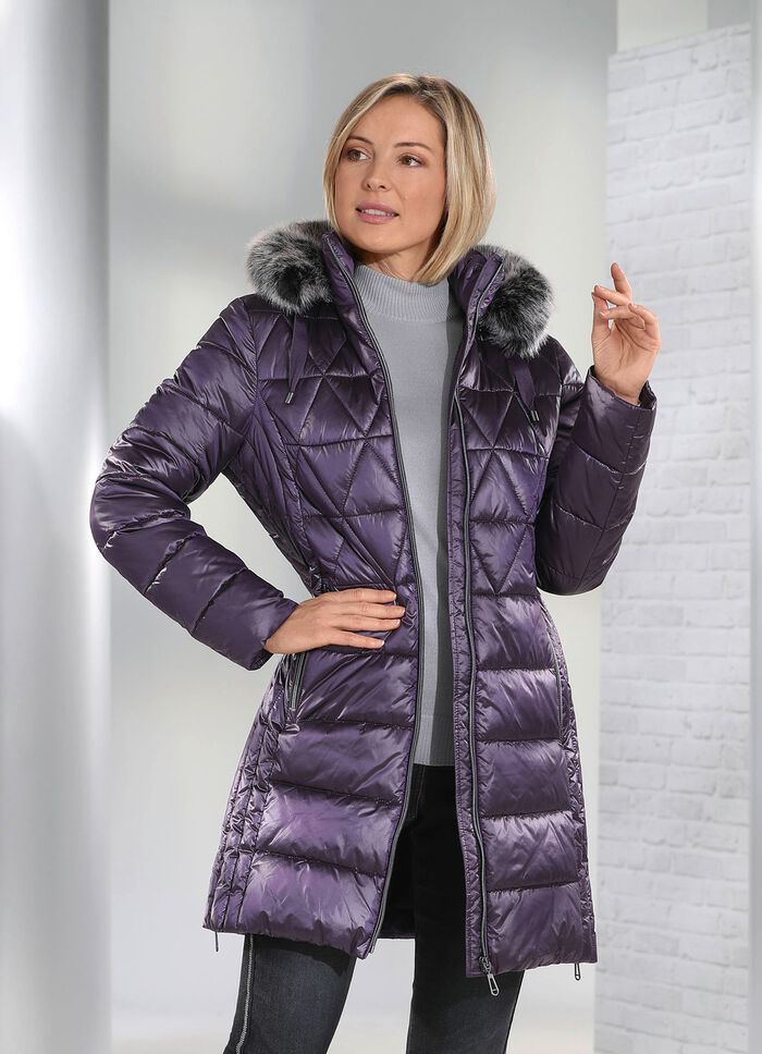 Kurzmantel mit Längssteppung seitlich 