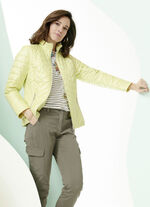 Steppjacke mit recycelter Wattierung