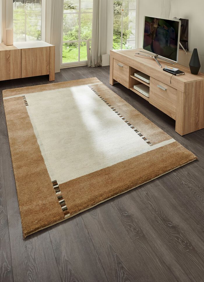 Handgefertigte Br&uuml;cken und Teppiche 