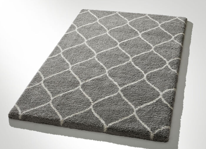 Gemütlich weiche Hochflor-Brücken und -Teppiche GRAU