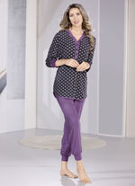 Schlafanzug aus Baumwolle, Knopfleiste und Bündchenabschlüsse 