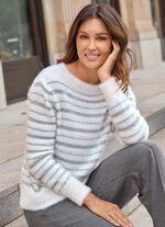 Pullover aus haarigem Effektgarn mit Glitzer 