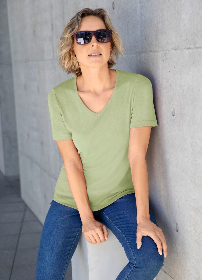 Shirt mit hohem Tragekomfort in 10 Farben 