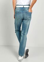 Jeans mit Nieten entlang der Seitennaht 
