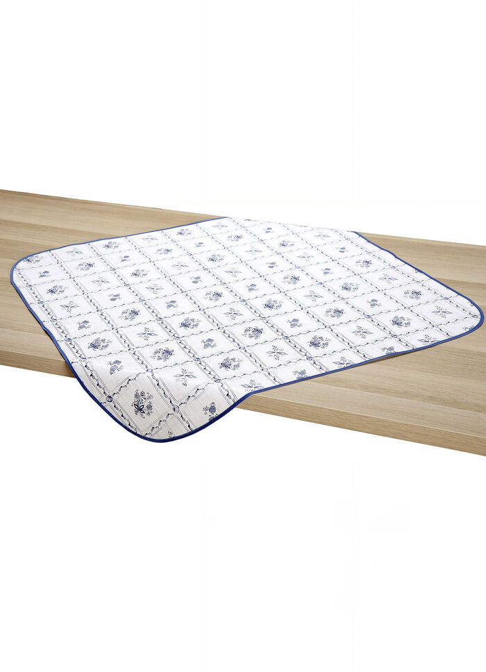 Wachstuch-Tischdecke in pflegeleichter Qualität BLAU-WEISS