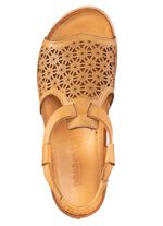 Gemini Sandale aus schattiertem Nappaleder mit Pr&auml;gung GELB