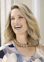 Modische Kugel-Halskette 