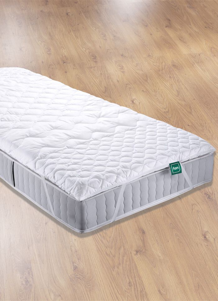 7-Zonen-Kaltschaum-Topperauflage von f.a.n. mit Baumwollbezug 
